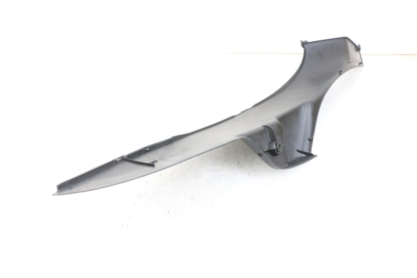 photo de LEWE PODNÓŻEK PEUGEOT ELYSEO 125 (1999 - 2004) - Zbliżenie techniczne