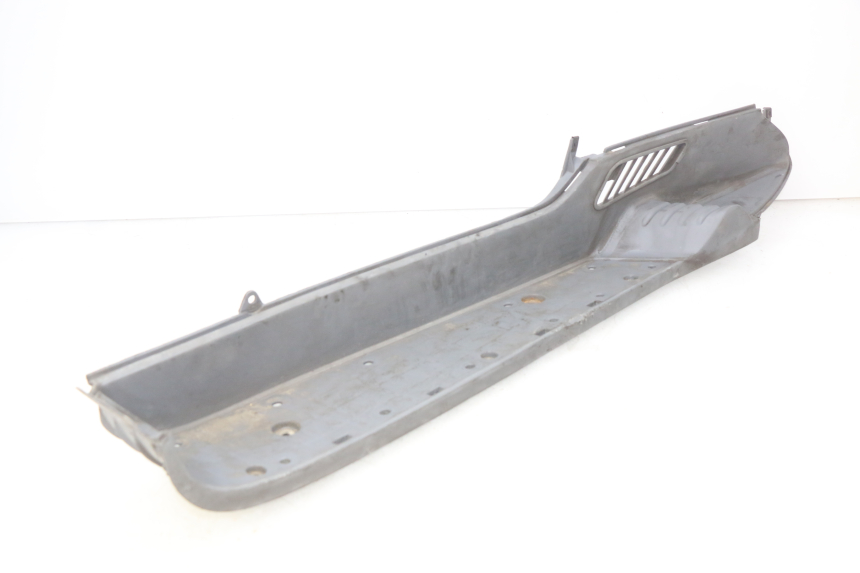 photo de LEWE PODNÓŻEK HONDA FES PANTHEON 2T 125 (1998 - 2002) - Zbliżenie techniczne