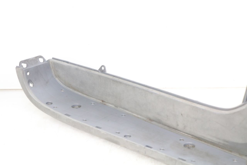 photo de LEWE PODNÓŻEK HONDA FES PANTHEON 2T 125 (1998 - 2002) - Zbliżenie techniczne