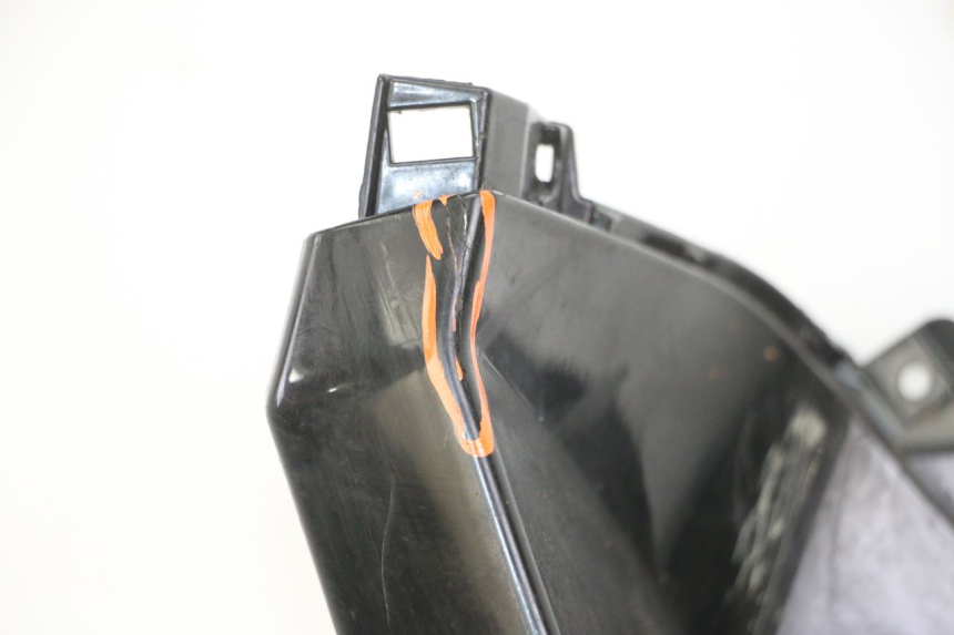 photo de LEWE PODNÓŻEK PIAGGIO IE MP3 YOURBAN 300 (2011 - 2016) - Szczegół części