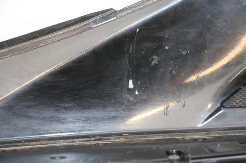 photo de LEWE PODNÓŻEK PIAGGIO IE MP3 YOURBAN 300 (2011 - 2016) - Widok profilu