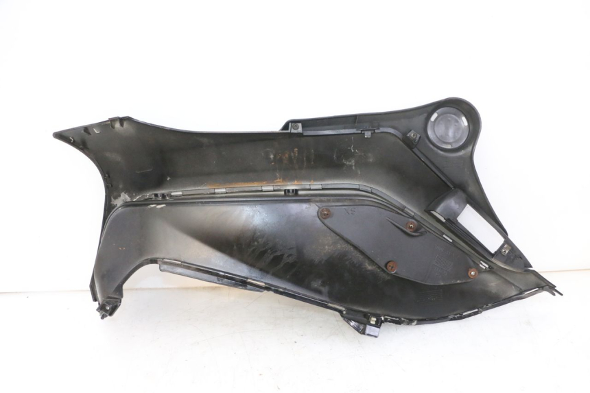 photo de LEWE PODNÓŻEK PIAGGIO IE MP3 YOURBAN 300 (2011 - 2016) - Zbliżenie techniczne