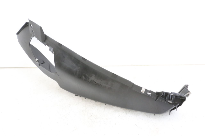 photo de LEWE PODNÓŻEK PIAGGIO MP3 HPE 350 (2018 - 2020) - Inny kąt widzenia