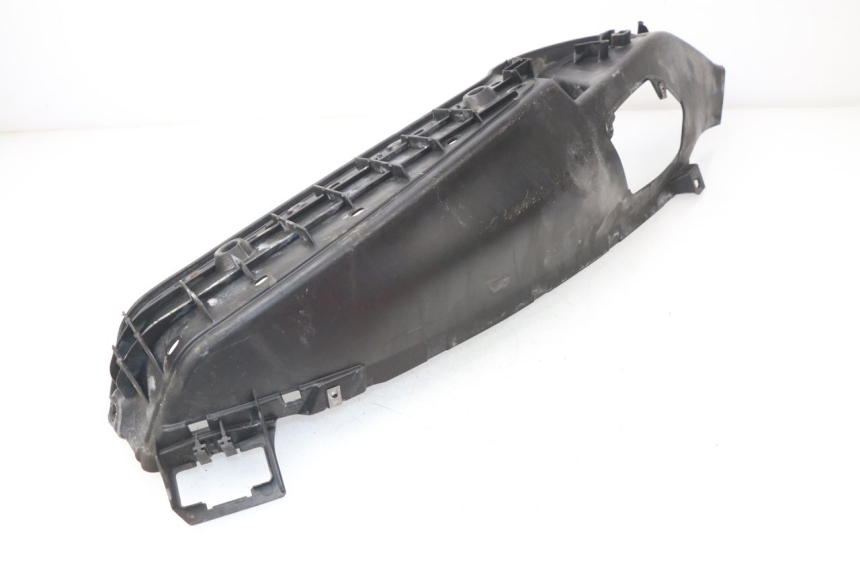 photo de LEWE PODNÓŻEK PIAGGIO MP3 LT 400 (2007 - 2012) - Zbliżenie techniczne