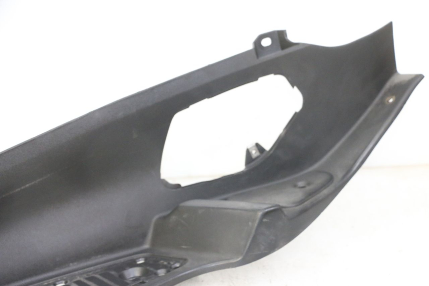 photo de LEWE PODNÓŻEK PIAGGIO MP3 LT 300 (2010 - 2016) - Punkty mocowania