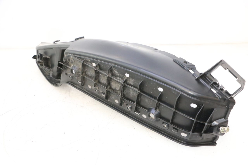 photo de LEWE PODNÓŻEK PIAGGIO MP3 LT 400 (2007 - 2012) - Inny kąt widzenia