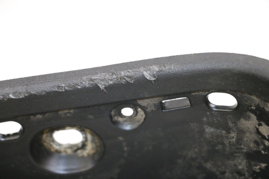 photo de LEWE PODNÓŻEK PIAGGIO MP3 500 (2011 - 2015) - Szczegół części