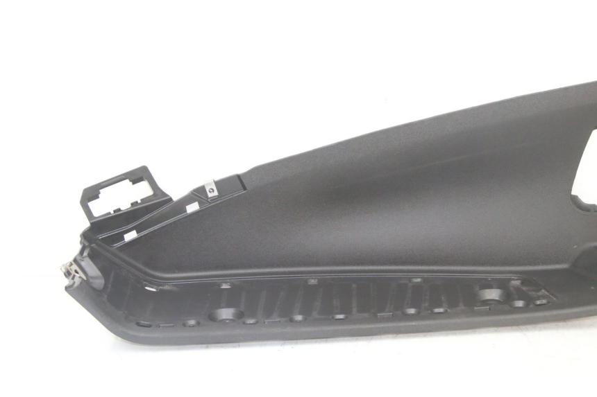 photo de LEWE PODNÓŻEK PIAGGIO MP3 500 (2014 - 2017) - Szczegół części