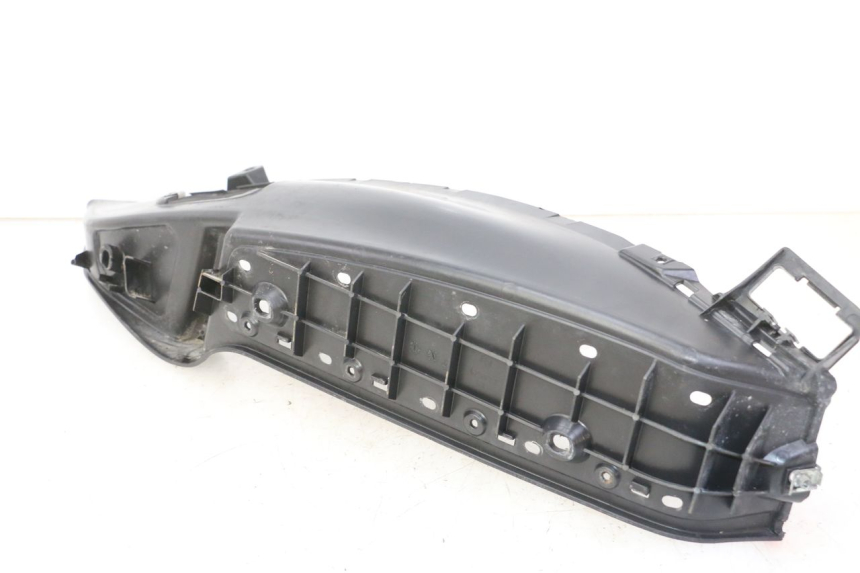 photo de LEWE PODNÓŻEK PIAGGIO MP3 RL 250 (2006 - 2010) - Szczegół części