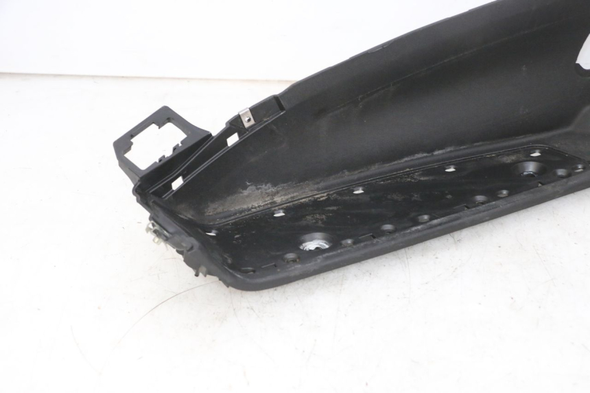 photo de LEWE PODNÓŻEK PIAGGIO MP3 500 (2016 - 2018) - Widok produktu