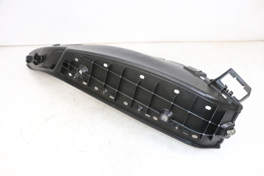 photo de LEWE PODNÓŻEK PIAGGIO MP3 500 (2016 - 2018) - Widok ogólny