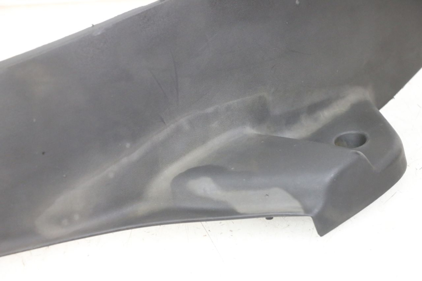 photo de LEWE PODNÓŻEK PEUGEOT ELYSTAR 125 (2002 - 2007) - Zbliżenie techniczne