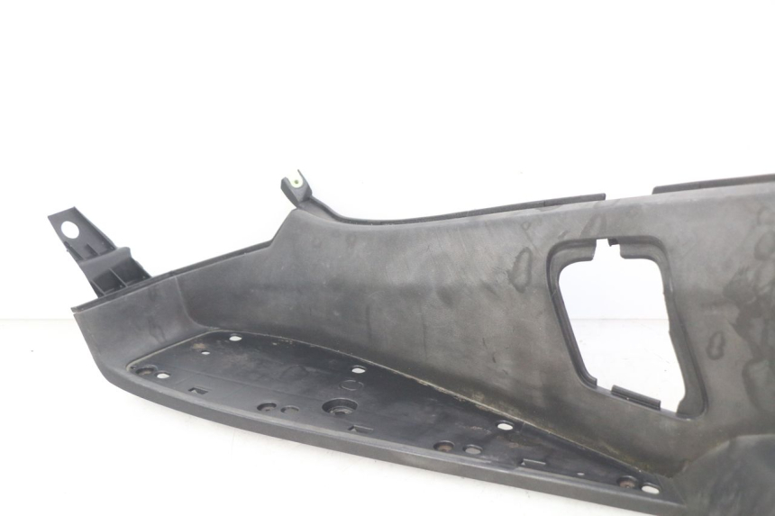 photo de LEWE PODNÓŻEK PEUGEOT SATELIS COMPRESSOR K15 125 (2006 - 2009) - Punkty mocowania