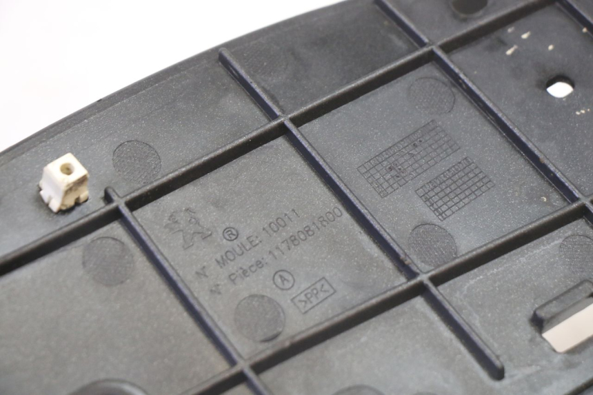 photo de LEWE PODNÓŻEK PEUGEOT SATELIS 125 (2013 - 2018) - Widok produktu