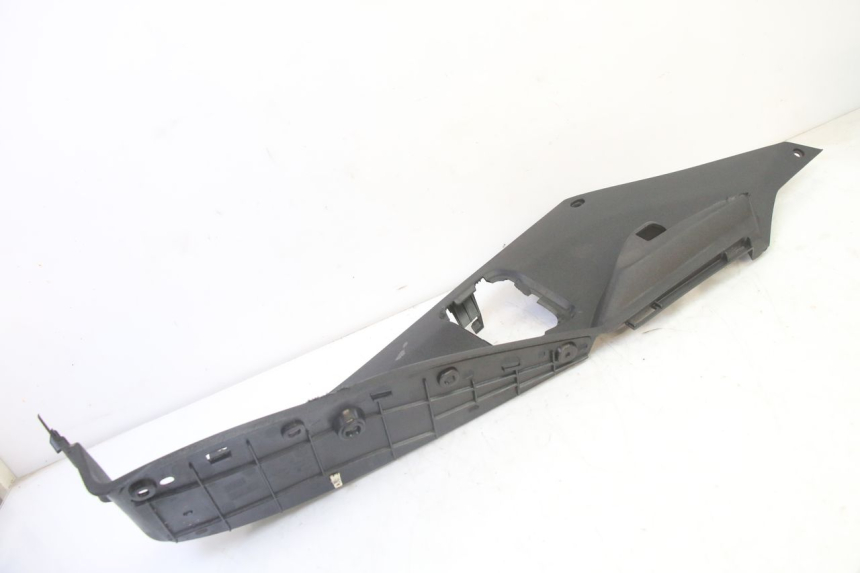 photo de LEWE PODNÓŻEK PEUGEOT SATELIS 125 (2013 - 2018) - Widok ogólny