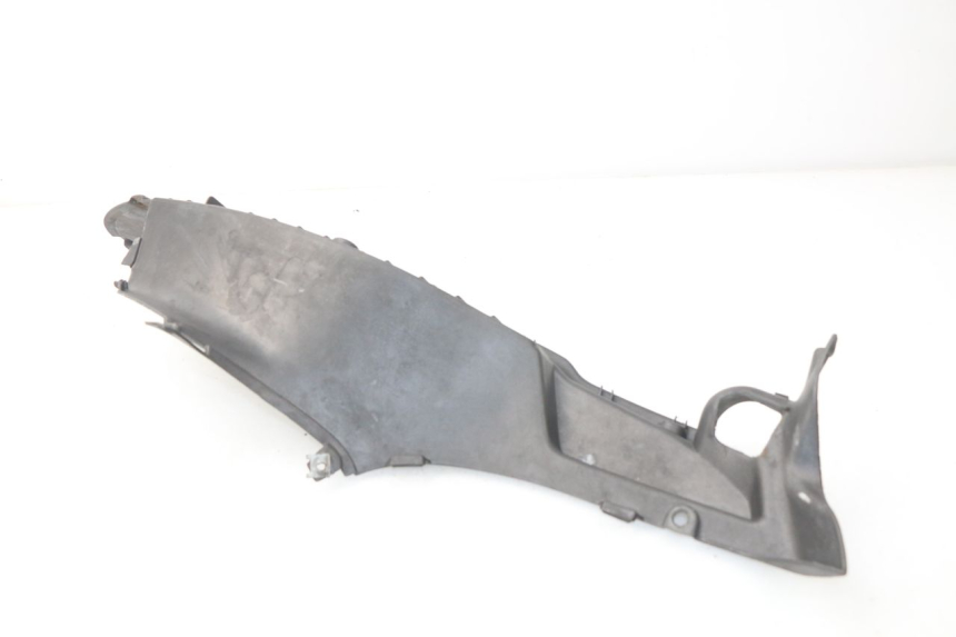 photo de LEWE PODNÓŻEK APRILIA SCARABEO GT 125 (1999 - 2007) - Zoom stanu zużycia