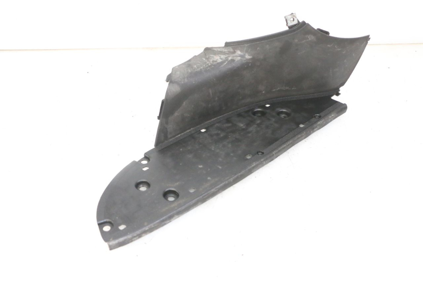 photo de LEWE PODNÓŻEK APRILIA SCARABEO GT TOURING 125 (1999 - 2005) - Punkty mocowania