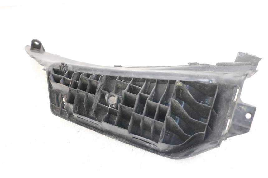 photo de LEWE PODNÓŻEK SUZUKI BURGMAN 125 (2018 - 2021) - Szczegół części