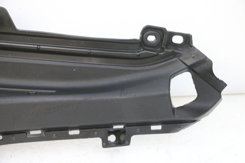 photo de LEWE PODNÓŻEK YAMAHA TRICITY 300 (2020 - 2024) - Zoom jakości