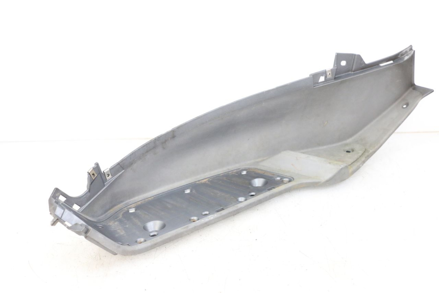 photo de LEWE PODNÓŻEK PIAGGIO X8 125 (2004 - 2007) - Widok ogólny