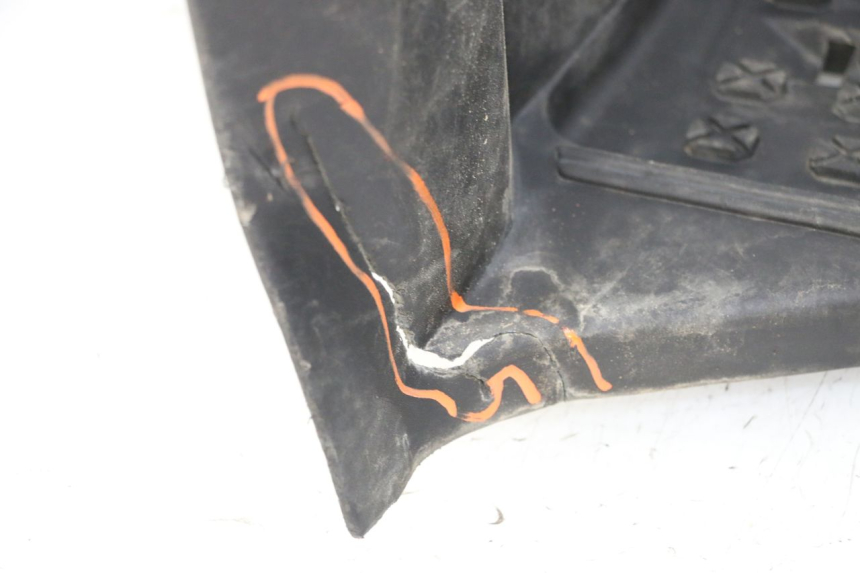 photo de LEWE PODNÓŻEK YAMAHA YFM BRUIN 350 (2003 - 2009) - Szczegóły charakterystyczne