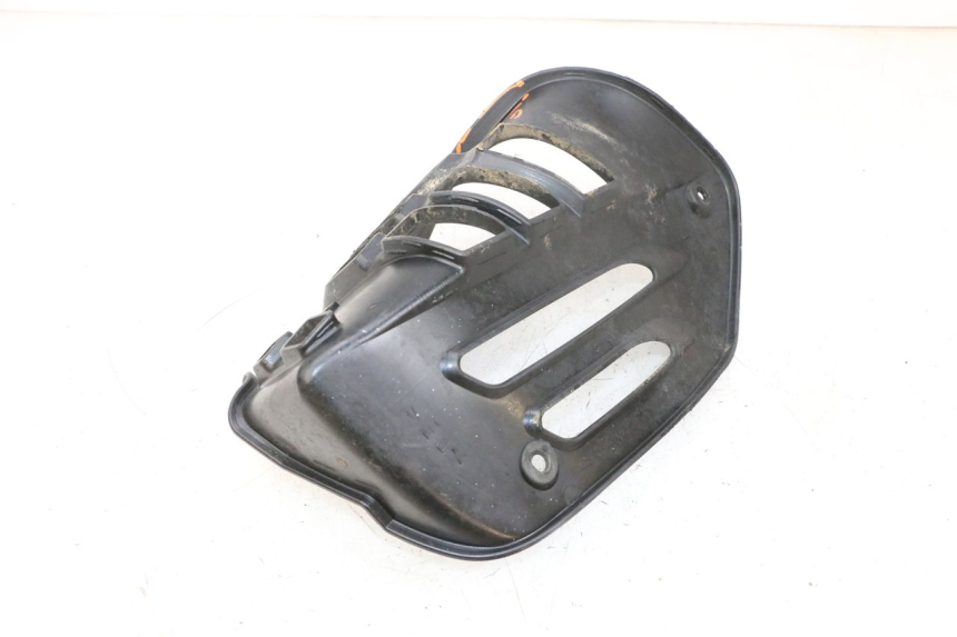 photo de LEWE PODNÓŻEK YAMAHA YFM R RAPTOR 250 (2008 - 2014) - Zbliżenie komponentów