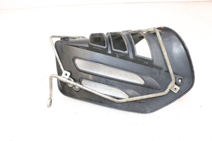 photo de LEWE PODNÓŻEK YAMAHA YFM R RAPTOR 250 (2008 - 2014) - Zbliżenie techniczne