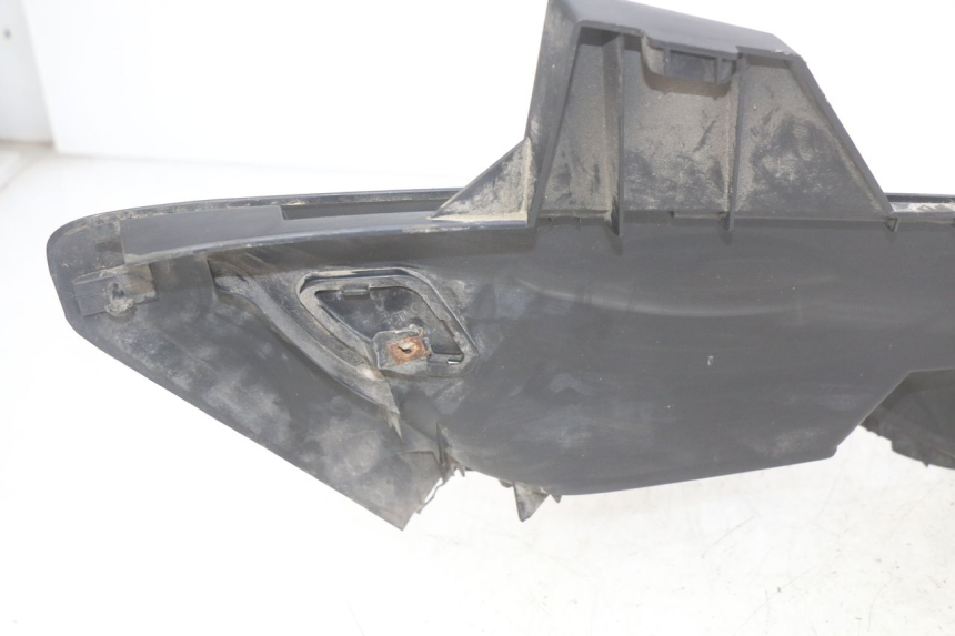 photo de LEWE PODNÓŻEK YAMAHA YP MAJESTY 400 (2004 - 2008) - Zbliżenie techniczne