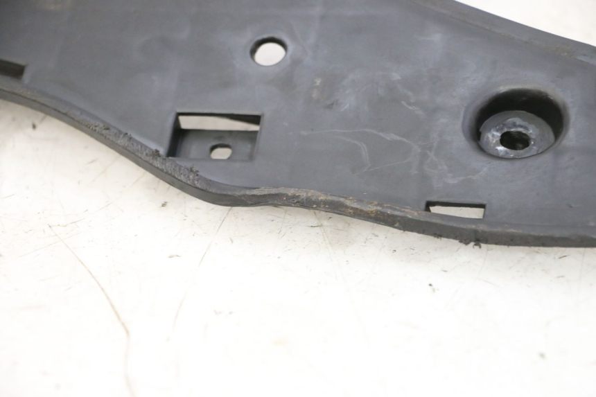 photo de STOPIEŃ PODNÓŻEK DAELIM HISTORY 125 (2001 - 2002) - Zbliżenie techniczne