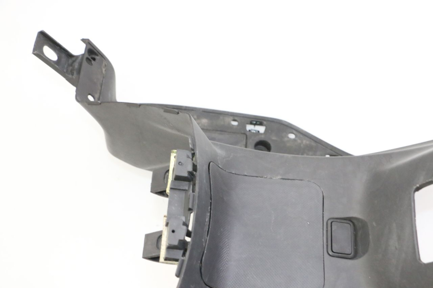 photo de STOPIEŃ PODNÓŻEK SYM JOYMAX 125 (2010 - 2017) - Widok z bliska