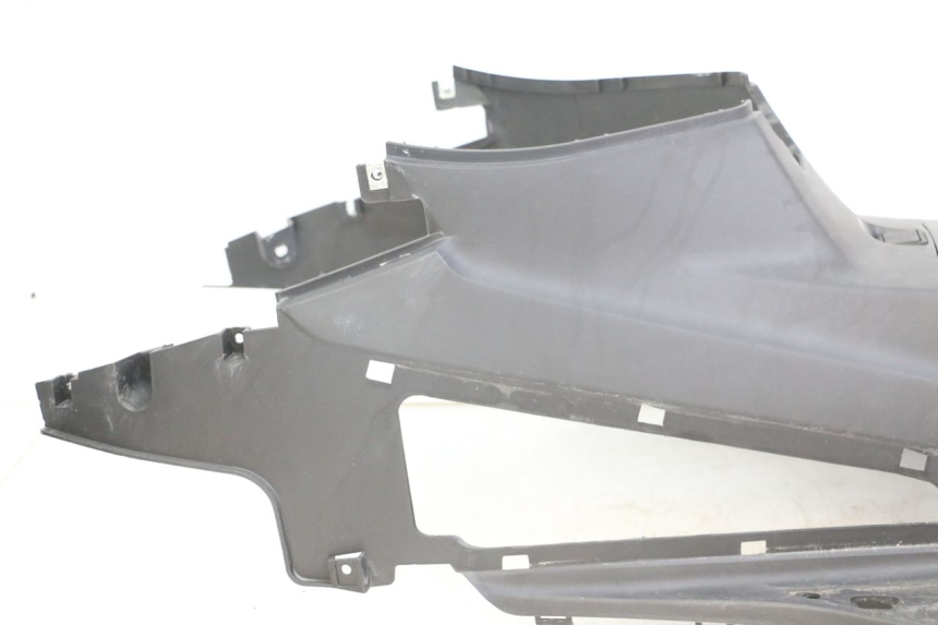 photo de STOPIEŃ PODNÓŻEK SYM JOYMAX 125 (2010 - 2017) - Punkty mocowania