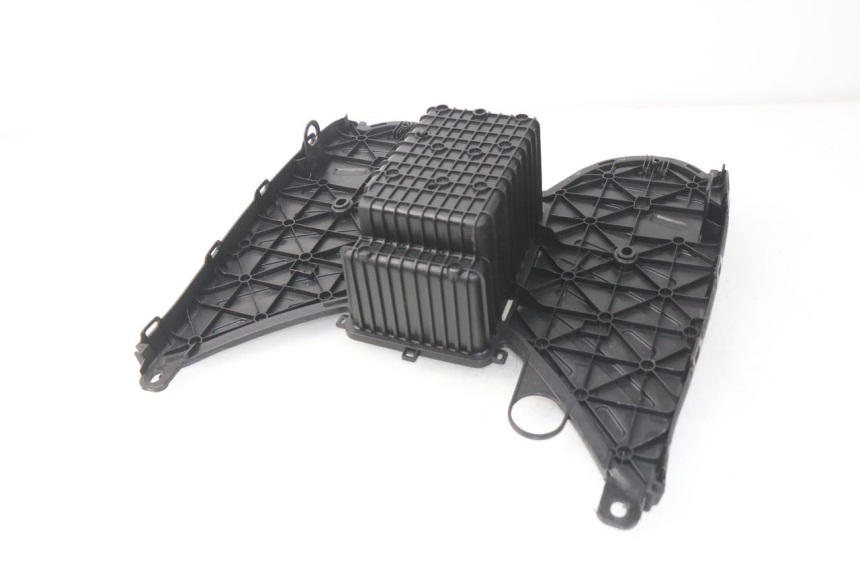 photo de STOPIEŃ PODNÓŻEK PEUGEOT KISBEE 2T 50 (2010 - 2017) - Stan powierzchni