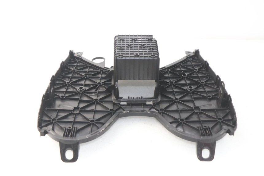 photo de STOPIEŃ PODNÓŻEK PEUGEOT KISBEE 2T 50 (2010 - 2017) - Oznaczenia i referencje