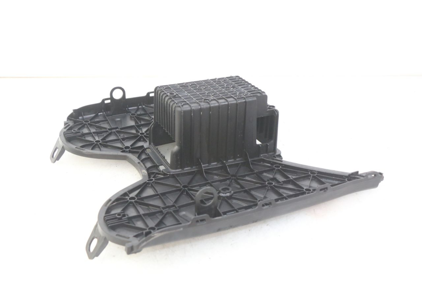 photo de STOPIEŃ PODNÓŻEK PEUGEOT KISBEE 2T 50 (2018 - 2022) - Szczegół części