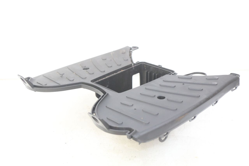 photo de STOPIEŃ PODNÓŻEK PEUGEOT KISBEE 2T 50 (2018 - 2022) - Zbliżenie techniczne