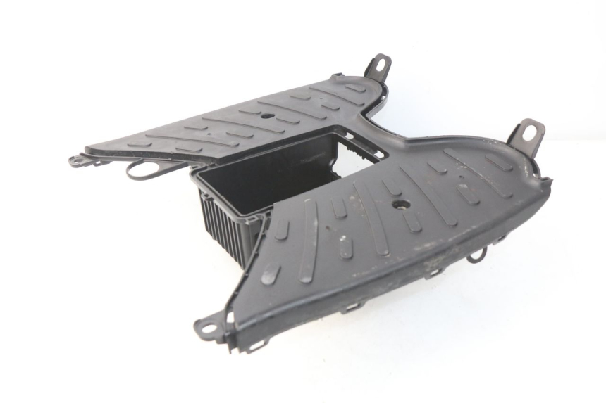 photo de STOPIEŃ PODNÓŻEK PEUGEOT KISBEE 4T 50 (2018 - 2022) - Zoom stanu zużycia