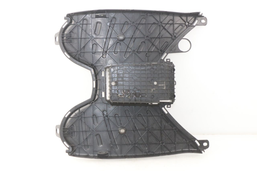 photo de STOPIEŃ PODNÓŻEK PEUGEOT KISBEE 4T 50 (2010 - 2017) - Szczegół części