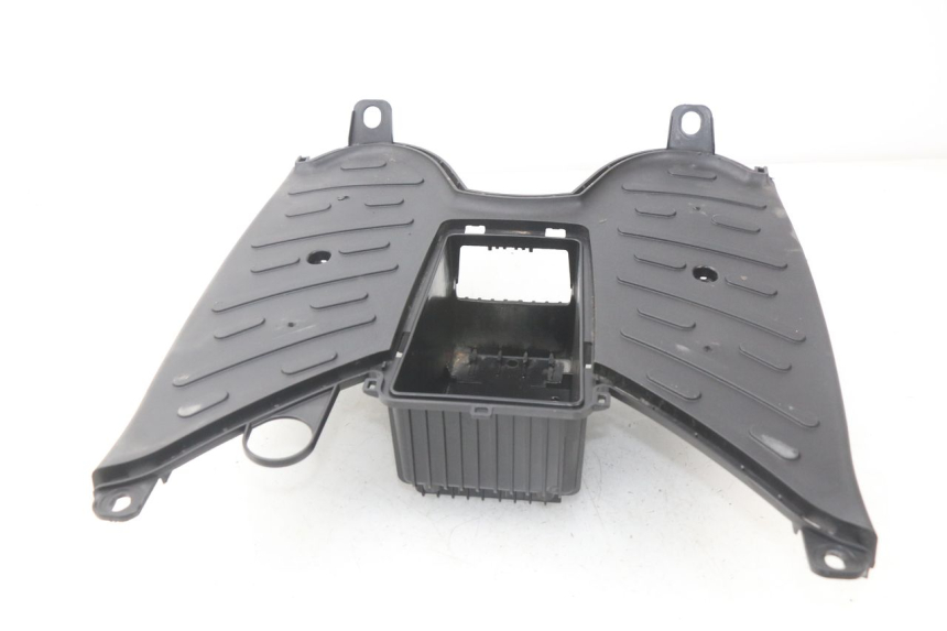 photo de STOPIEŃ PODNÓŻEK PEUGEOT KISBEE 4T 50 (2018 - 2022) - Punkty mocowania