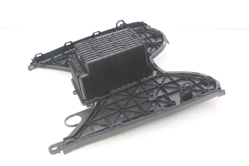 photo de STOPIEŃ PODNÓŻEK PEUGEOT KISBEE 4T 50 (2010 - 2017) - Szczegół części