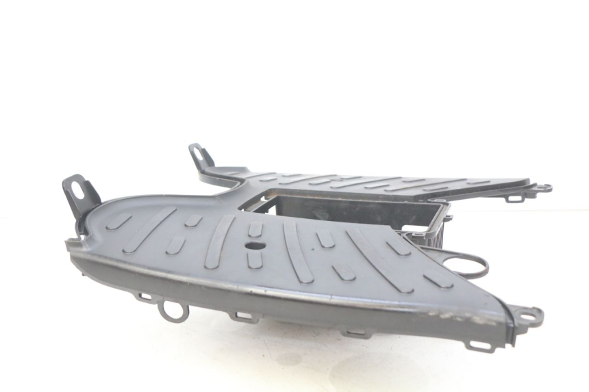 photo de STOPIEŃ PODNÓŻEK PEUGEOT KISBEE 4T 50 (2010 - 2017) - Zbliżenie techniczne