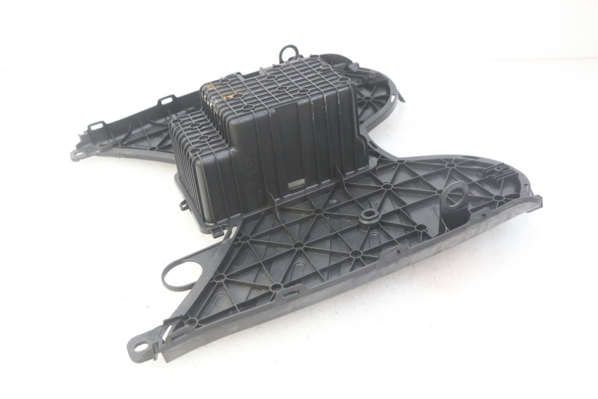 photo de STOPIEŃ PODNÓŻEK PEUGEOT KISBEE 4T 50 (2010 - 2017) - Punkty mocowania