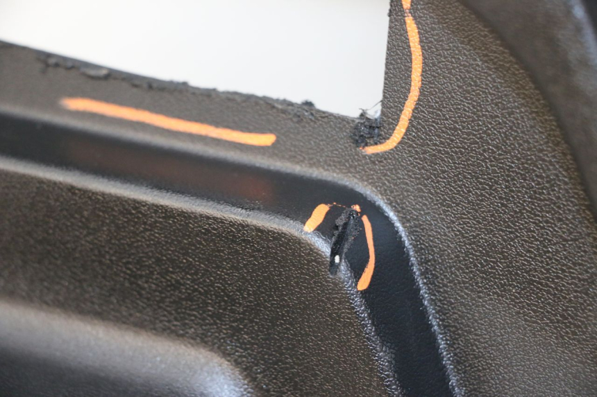 photo de STOPIEŃ PODNÓŻEK KYMCO XCITING 500 (2007 - 2010) - Stan powierzchni