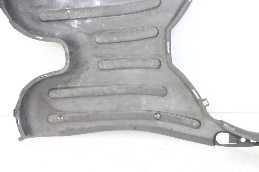 photo de STOPIEŃ PODNÓŻEK PIAGGIO LIBERTY 4T 50 (2009 - 2015) - Stan powierzchni