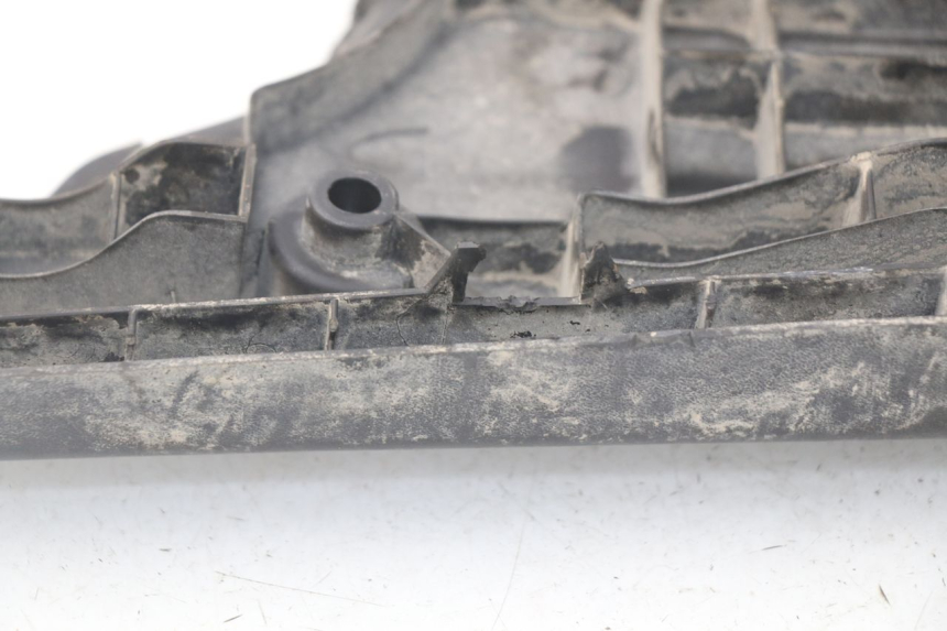 photo de STOPIEŃ PODNÓŻEK KYMCO LIKE 2T 50 (2009 - 2018) - Zoom stanu zużycia