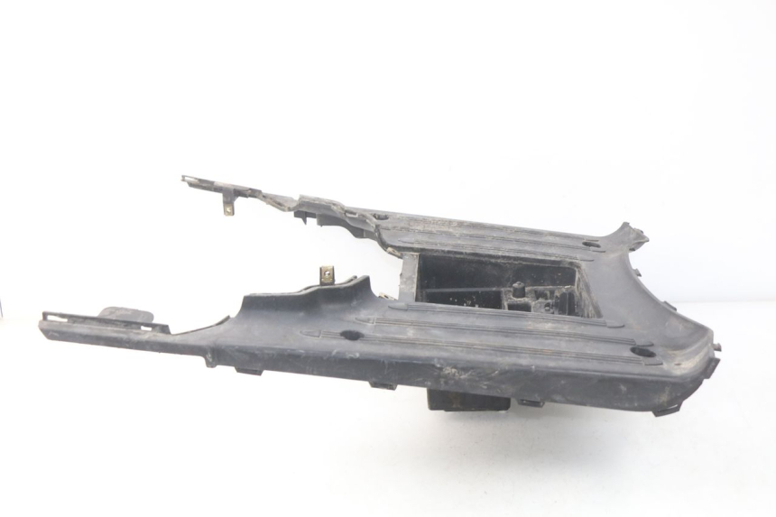 photo de STOPIEŃ PODNÓŻEK KYMCO LIKE 2T 50 (2009 - 2018) - Oznaczenia i referencje