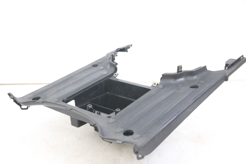 photo de STOPIEŃ PODNÓŻEK KYMCO LIKE 125 (2009 - 2016) - Oznaczenia i referencje