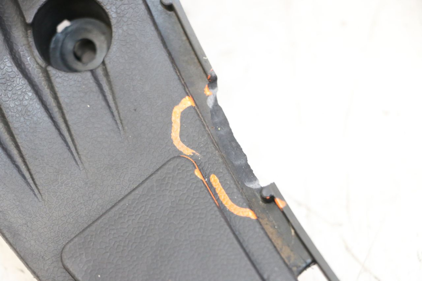 photo de STOPIEŃ PODNÓŻEK LONGJIA SHARPY 125 (2020 - 2024) - Szczegół części