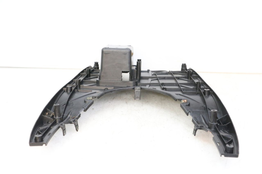 photo de STOPIEŃ PODNÓŻEK LONGJIA SHARPY 125 (2020 - 2024) - Zoom stanu zużycia