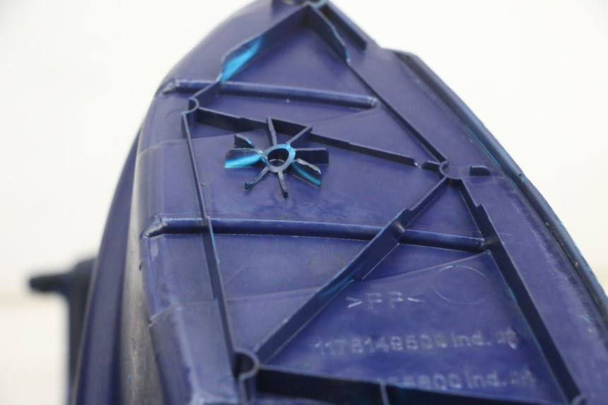 photo de STOPIEŃ PODNÓŻEK PEUGEOT LUDIX 50 (2008 - 2017) - Szczegół części