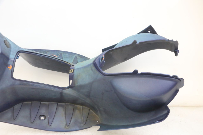 photo de STOPIEŃ PODNÓŻEK PEUGEOT LUDIX 50 (2008 - 2017) - Zoom jakości